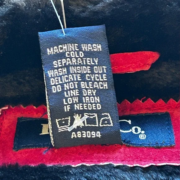 Denim&Co NWT Red Leather Faux Fur Lined Zip Vest Front Pockets Size L - Picture 8 of 11